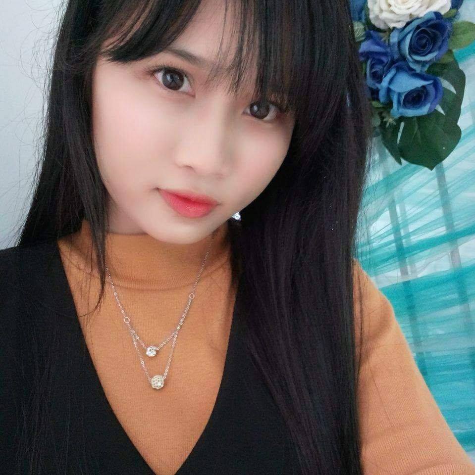 Hồ Nhung