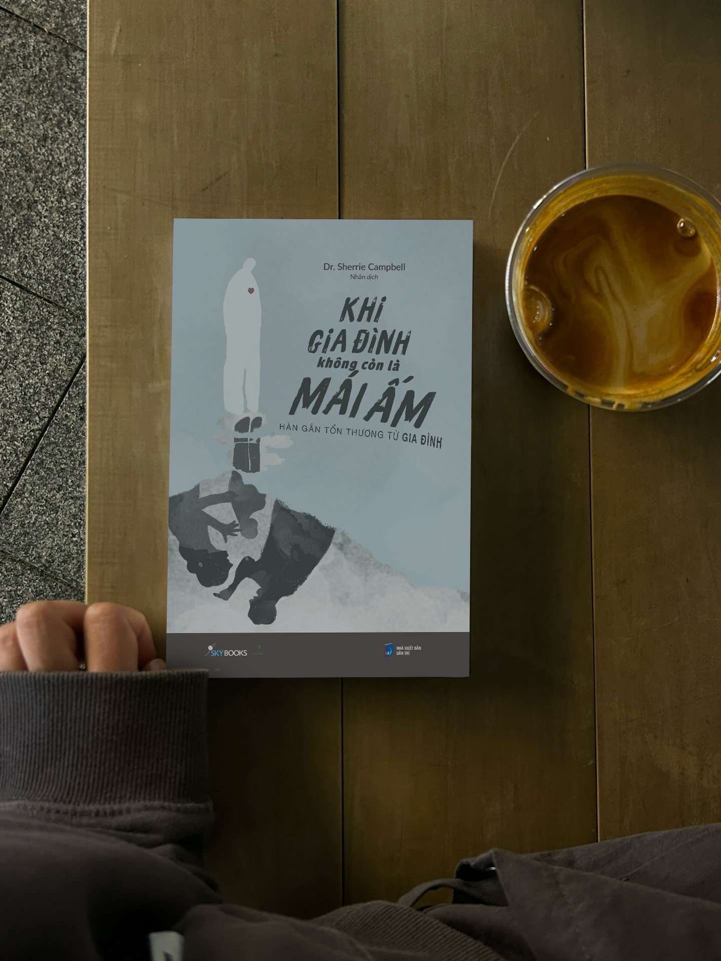 Khi gia đình không còn là mái ấm