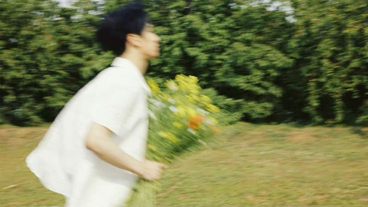 Có những chiều không gọi thành tên