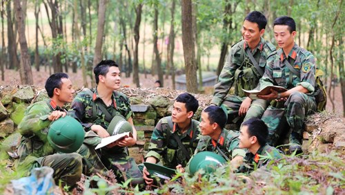 Xin đừng chỉ tiếc tuổi hai mươi