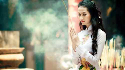 12 con giáp phải làm gì để hóa giải vận xui trong tháng cô hồn này