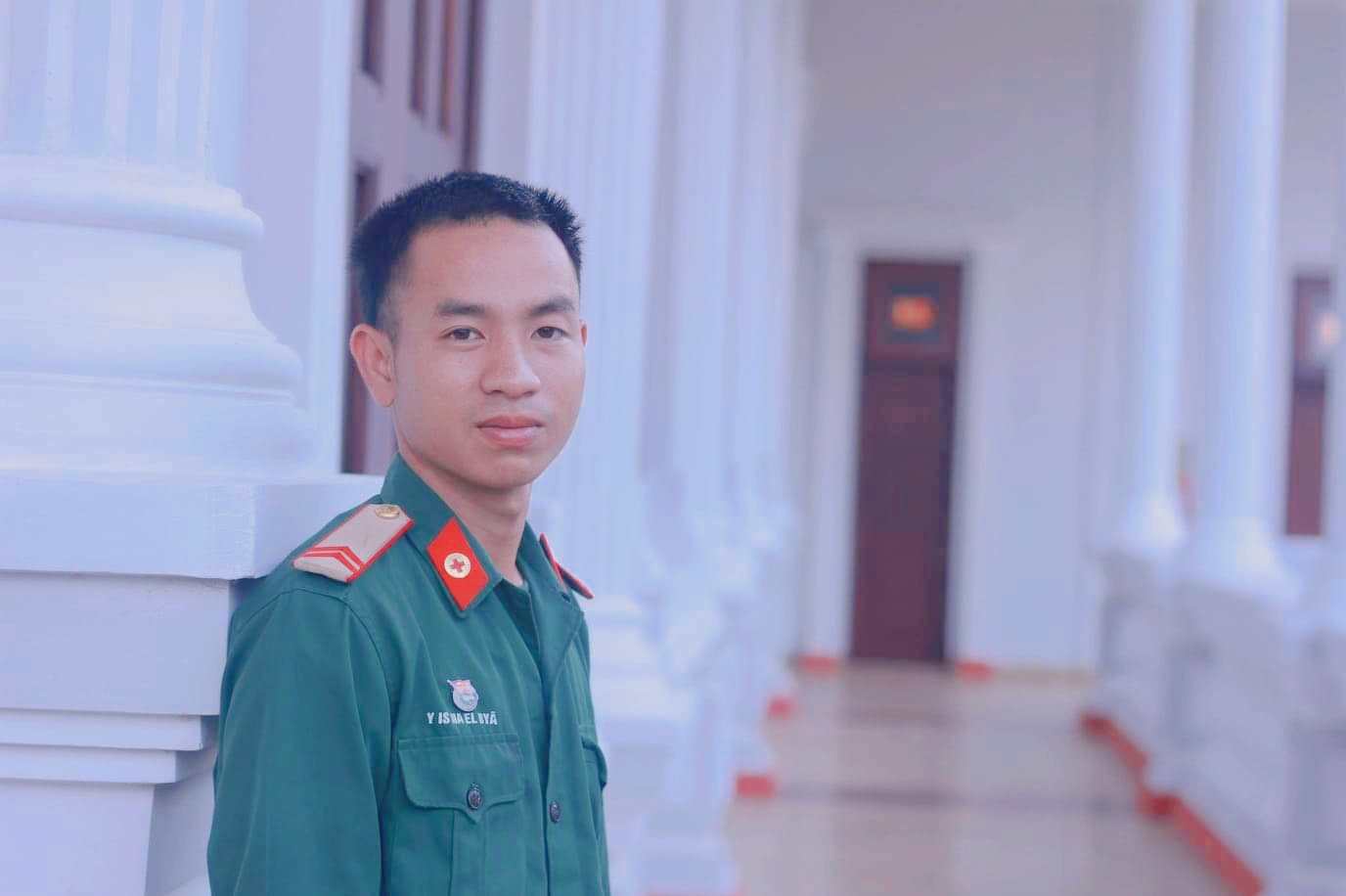 Mít Tờ Moon