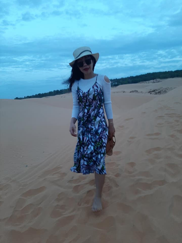 CÁNH BƯỚM ĐÊM
