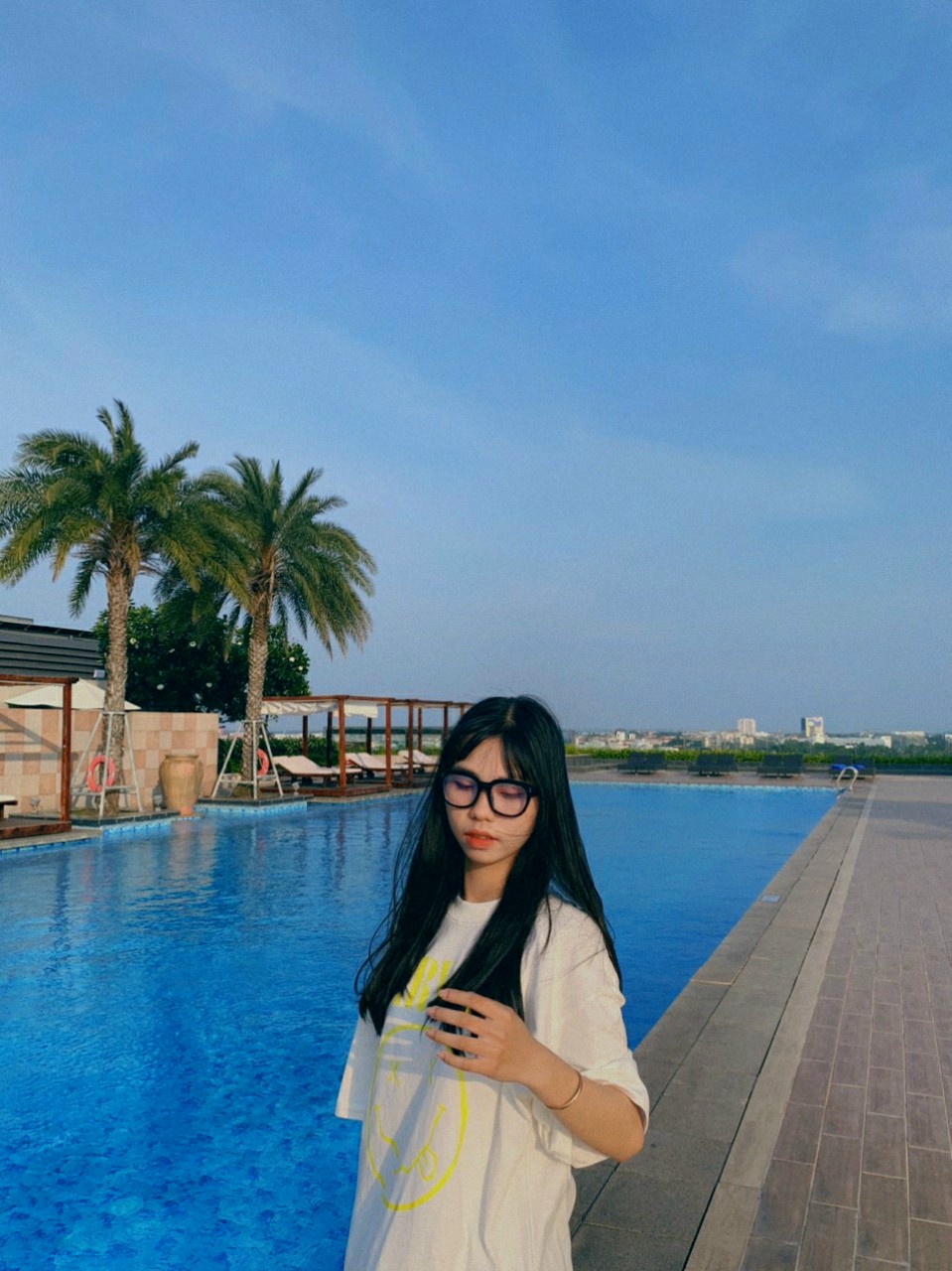 NGUYỄN NHƯ HUỲNH