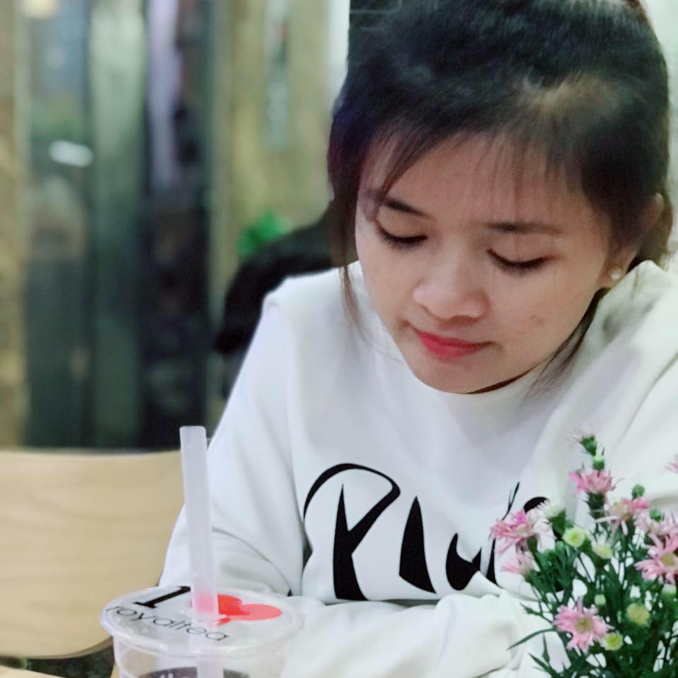 Chân Ngắn Hay Xoắn