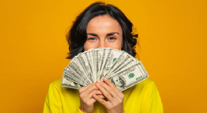 4 con giáp nữ này thừa bản lĩnh, kiếm được số TIỀN khủng vào giữa năm 2023!