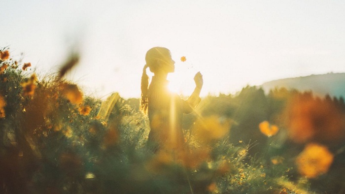 Bạn đang sống theo phiên bản mà người khác dễ chấp nhận Bạn đang sống theo phiên bản mà người khác dễ chấp nhận